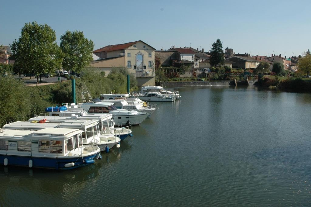 Bed and Breakfast Le Jardin De La Reyssouze Gorrevod Экстерьер фото